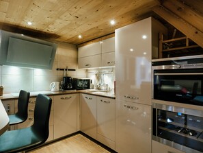 Fridge, microwave, dishwasher