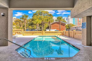 Pool - Updated Ocean View 1 BR Suite-Ocean Dunes 6044 (Myrtle Beach)