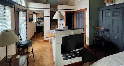 Cleaned and Managed by owner Sunriver Condo