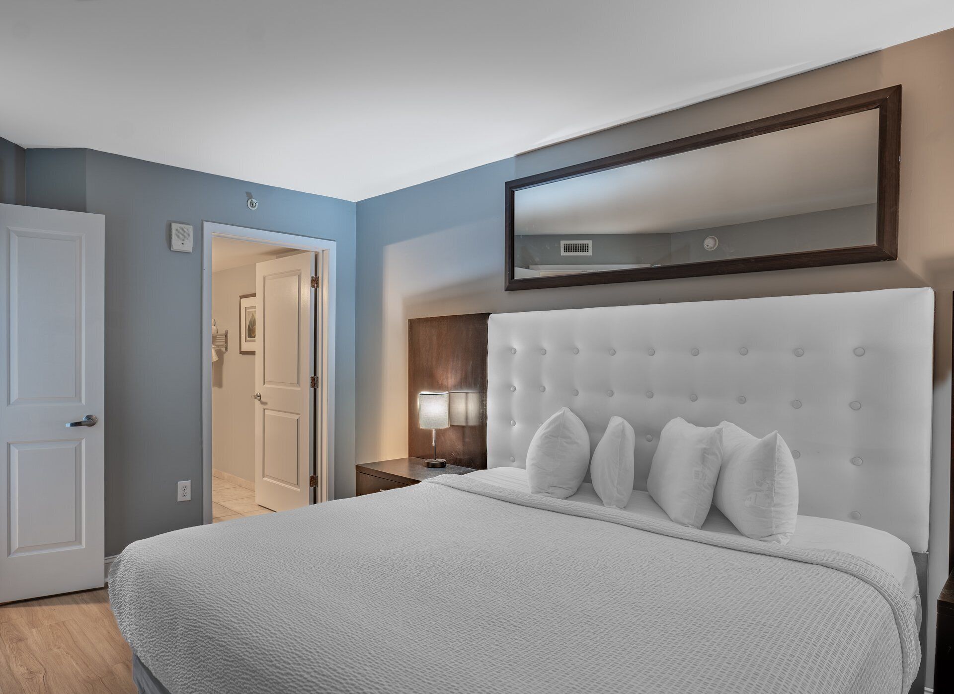 2 slaapkamers, een strijkplank/strijkijzer, wifi, beddengoed