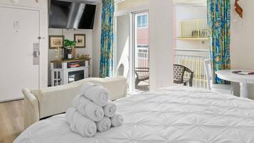 WiFi, bed sheets