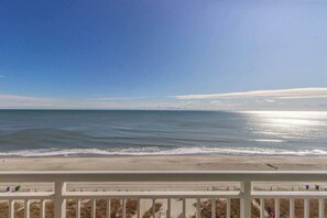 Beach nearby - Carolinian 731 (Myrtle Beach)