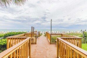 Property grounds - Carolinian 731 (Myrtle Beach)