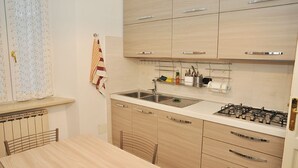 Ảnh chưa phân loại, 3 trong số 45 ảnh, nút