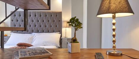 Deluxe Apartment, Multiple Beds, City View (Duomo) | Room amenity