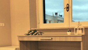 双  人房 | 客房服务设施