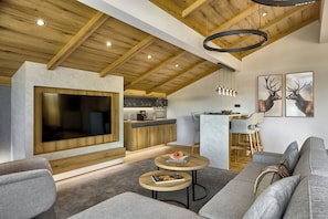 Chalet | Living area - Hotel Alpenhof (Bad Wiessee)