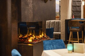 Lounge - Hotel Alpenhof (Bad Wiessee)