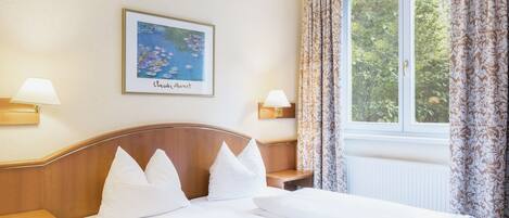 In-room safe, desk, iron/ironing board, free cots/infant beds