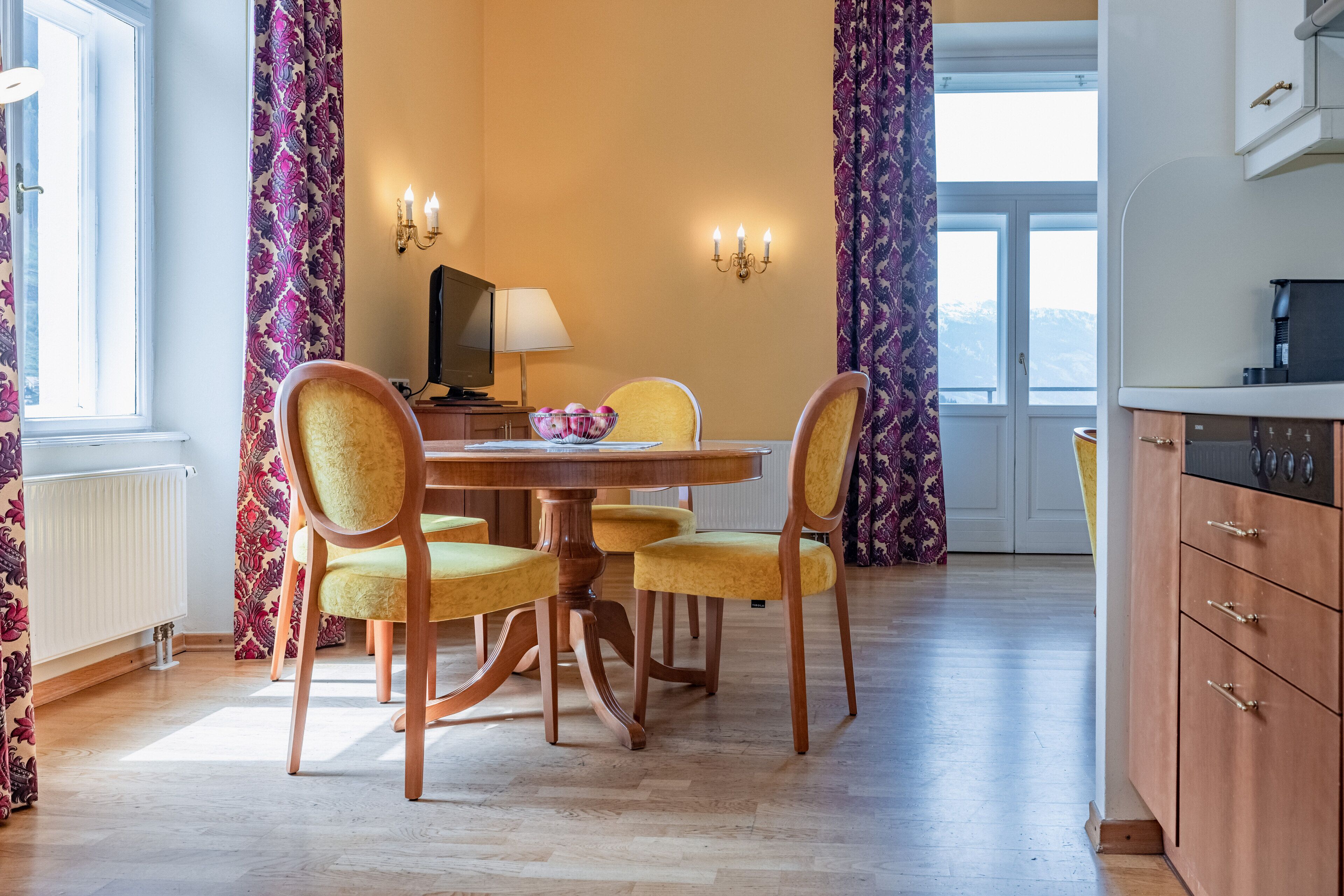 superior apartment, 2 bedrooms | in-room safe, desk, iron/ironing board, free cots/infant beds