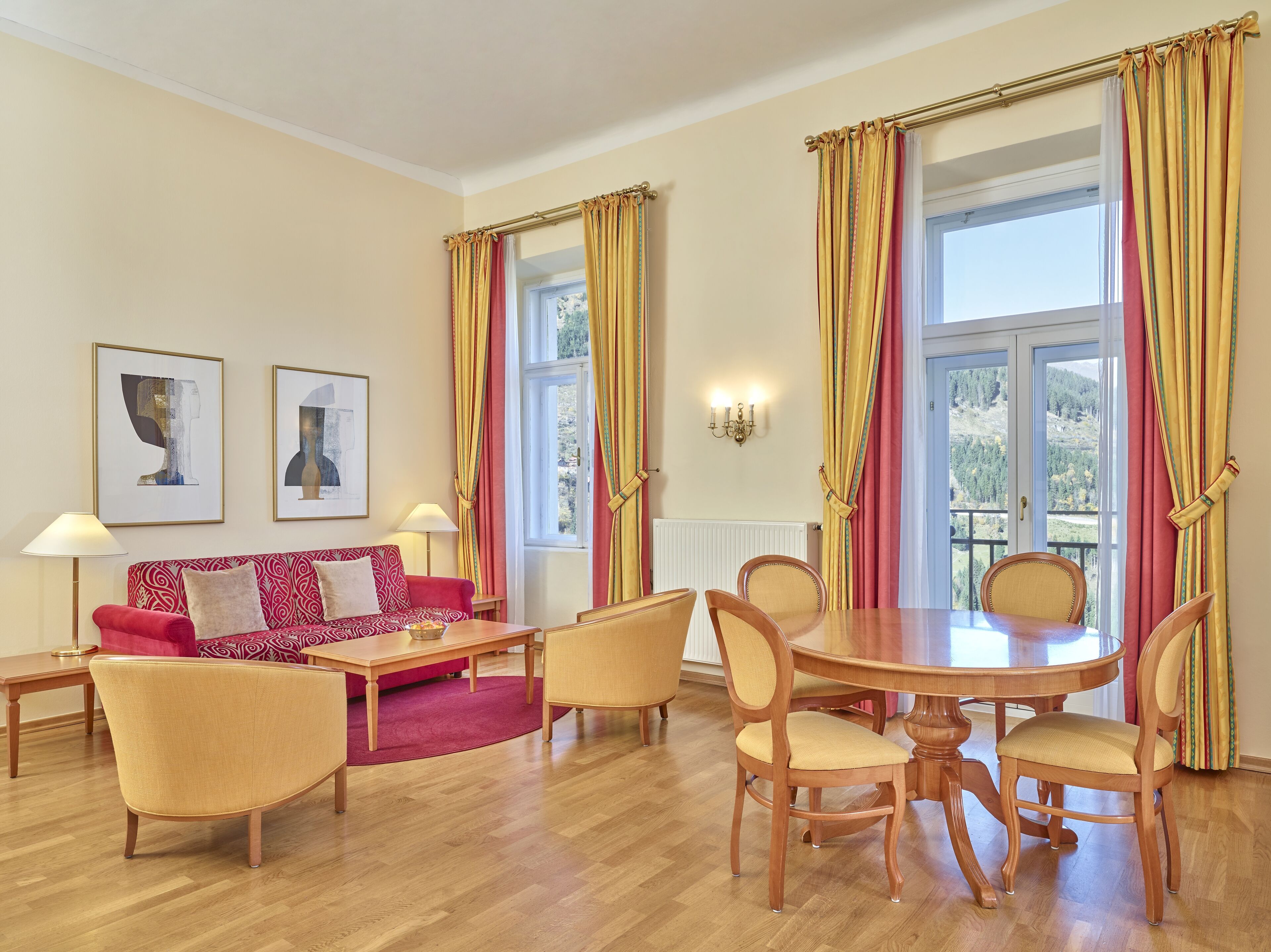 superior apartment, 2 bedrooms | living area | tv