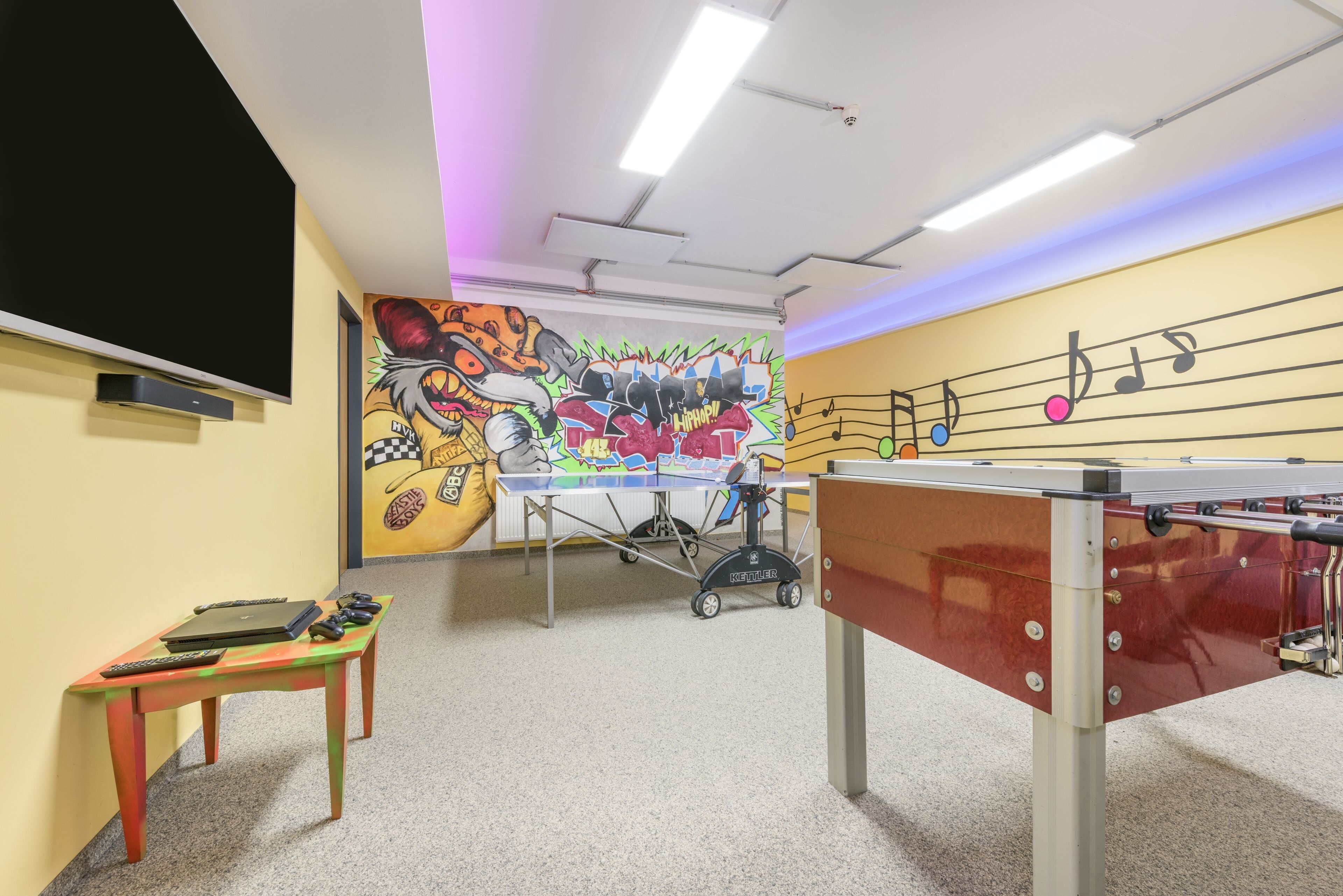 children’s play area – indoor