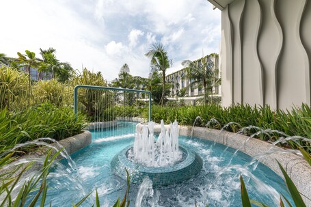 Village Hotel Sentosa by Far East Hospitality - Image 40