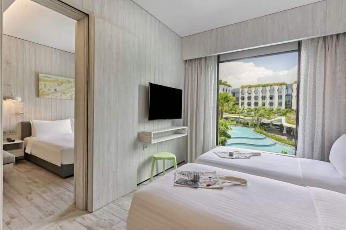 In-room safe, iron/ironing board (on request), free WiFi, bed sheets