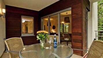 Apartment, 2 Bedrooms (Kasztanowa 9/3) | Balcony