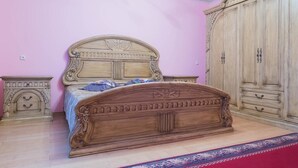 Gambar tidak terklasifikasi, 2 dari 4, tombol
