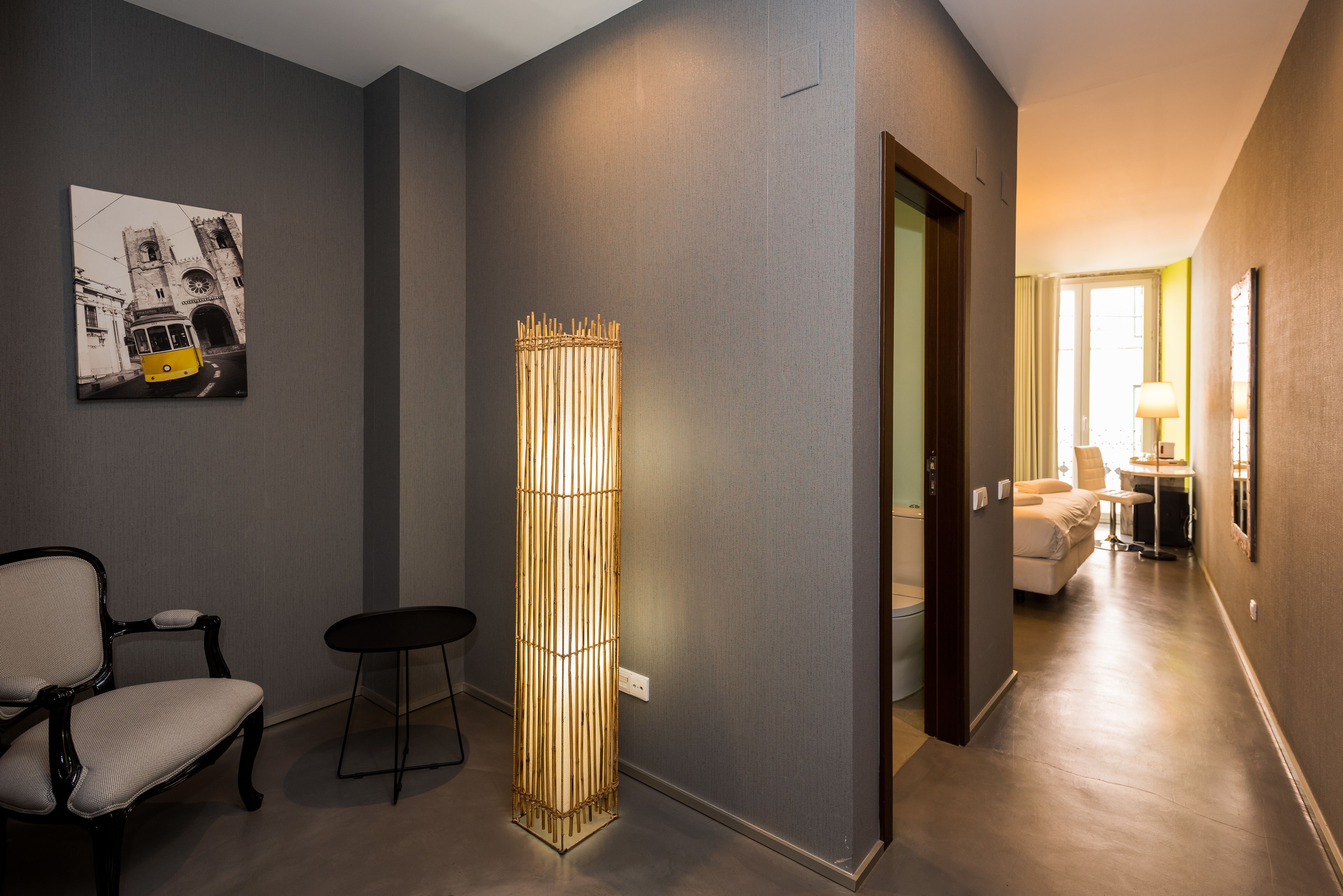 standard double or twin room | living area | flat-screen tv