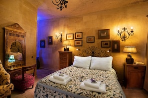 Minibar, in-room safe, desk, blackout curtains