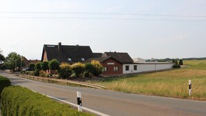 Exterior - Landgasthaus Veltheimer Hof (Porta Westfalica)