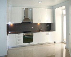 Apartment, 3 Bedrooms | Private kitchen - My Place - Lisbon Lounge Suites (Lisbon)