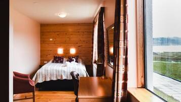 Superior Triple Room, Private Bathroom, Sea View | Blackout drapes, soundproofing, free WiFi, bed sheets