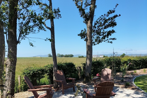 The Barn | Premium bedding, individually decorated, individually furnished