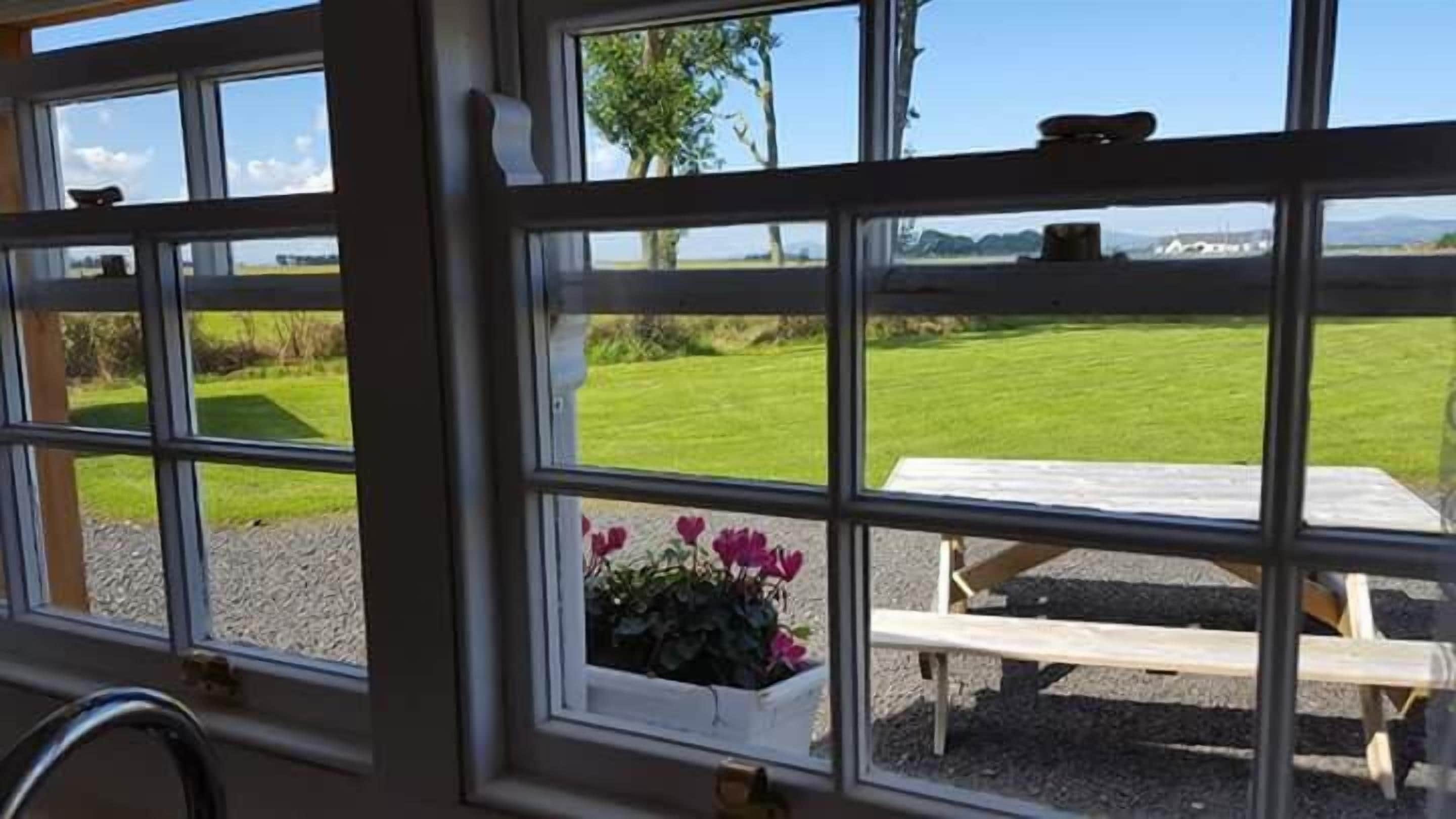 The Barn  | Courtyard view