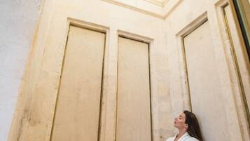 Deluxe Suite, Terrace | Bathroom | Shower, free toiletries, hair dryer, towels