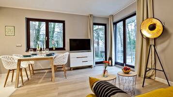 Apartment, 1 Bedroom (ul. Wojska Polskiego 36/3) | Private kitchen