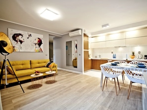 Apartment, 1 Bedroom (ul. Wojska Polskiego 36/3)