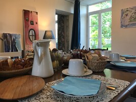 包含每日欧式早餐