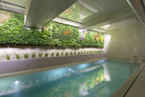 Piscine couverte
