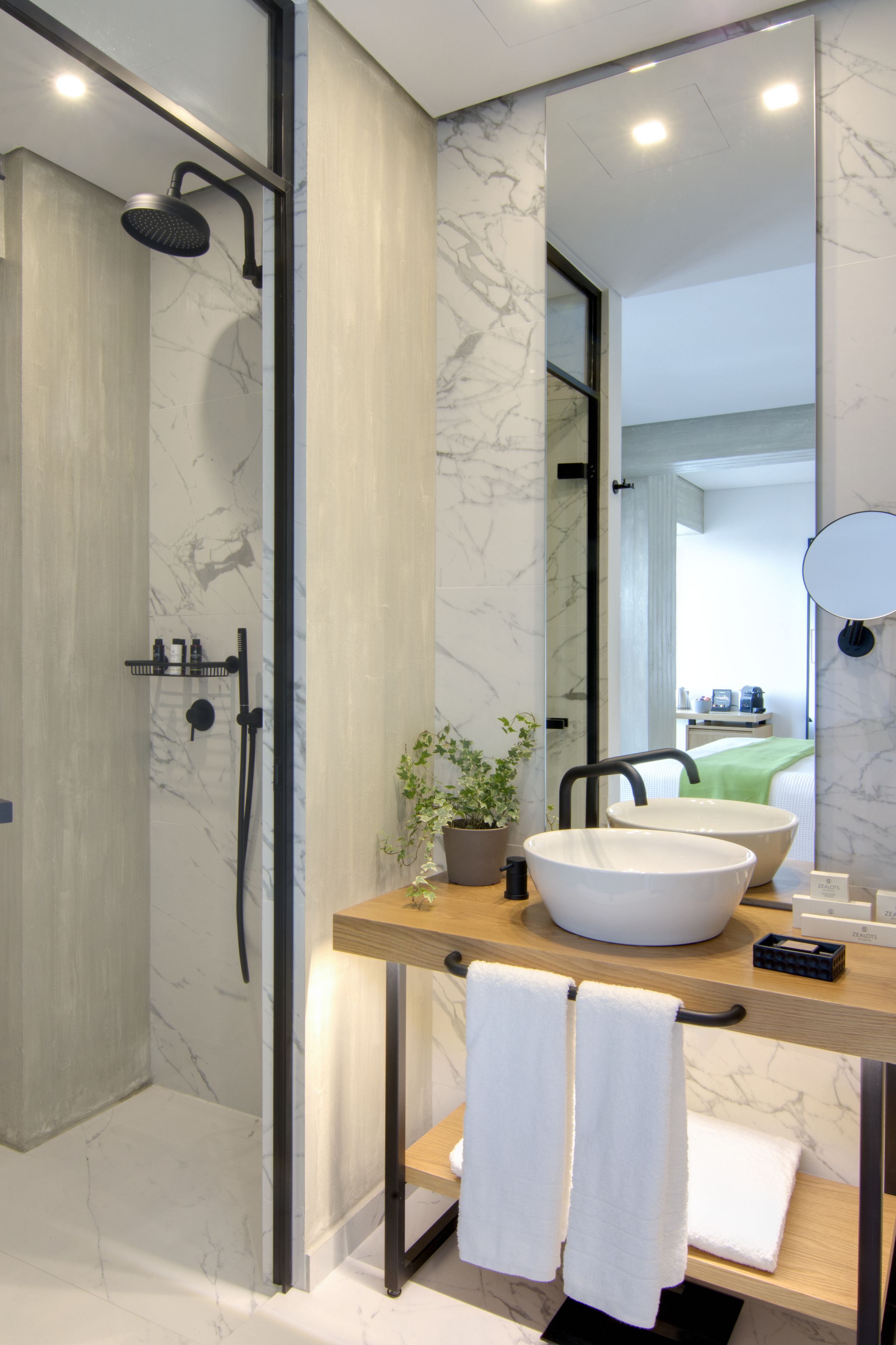 athenean suite, city view | bathroom | shower, rainfall showerhead, free toiletries, hair dryer