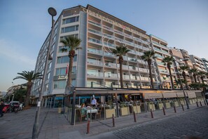 Exterior - Izmir Palas Otel (Izmir)