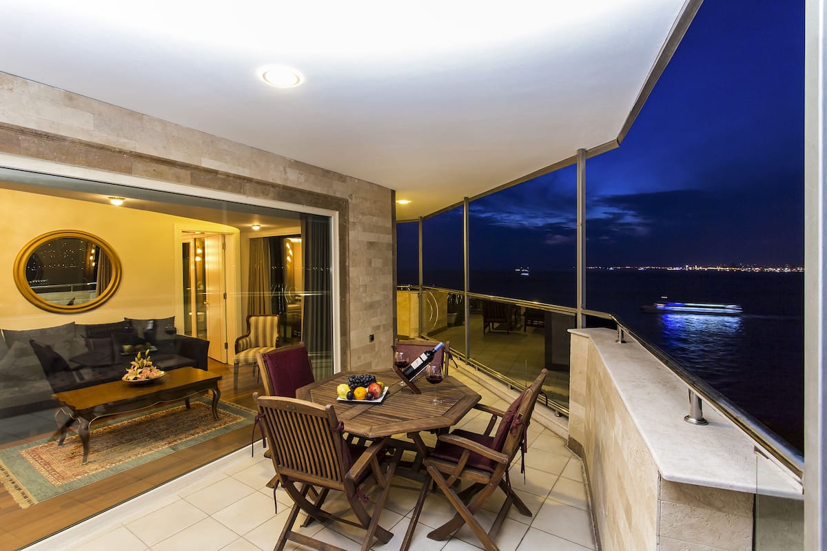 Suite Deluks | Pemandangan balkon