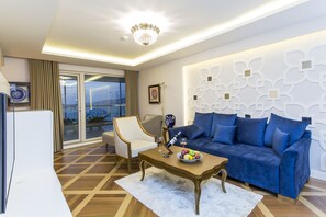 Executive Suite | Living room - Izmir Palas Otel (Izmir)