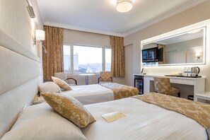 Phòng đôi hoặc 2 giường đơn Tiêu chuẩn, quang cảnh thành phố | Quang cảnh từ phòng