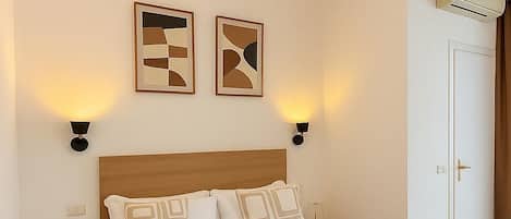 Classic Double or Twin Room, Non Smoking | Reception