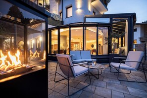 Terrace/patio - meiZeit Lodge (Filzmoos)