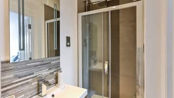 Apartment, Private Bathroom (KVM - Jubilee Mansions 2) | Bathroom