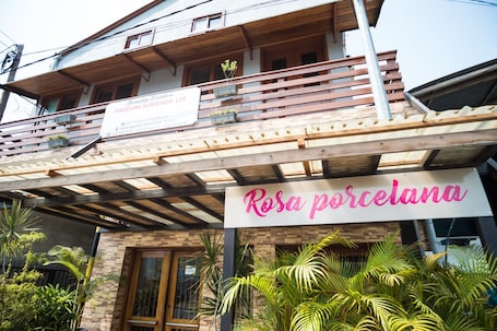 Front of property. Porcelana Hotel