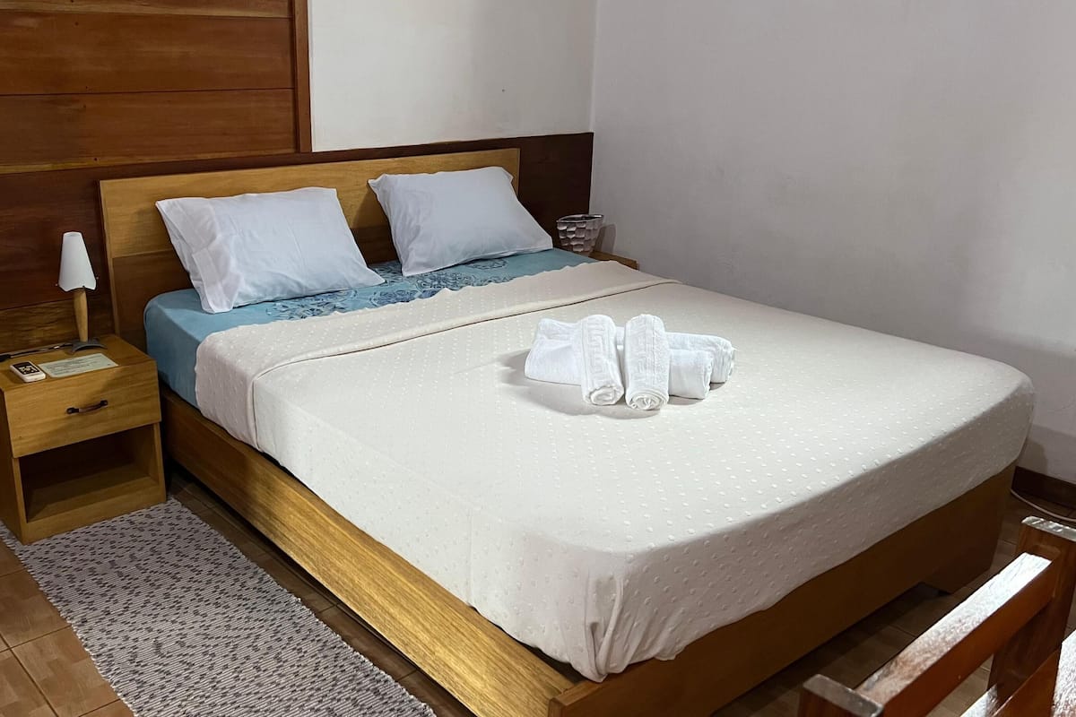 Dobbeltrom – comfort, 1 kingsize-seng | Minibar, lydisolert, strykejern/-brett og wi-fi (inkludert)