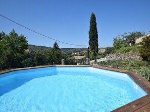 Holiday Home Swimming Pool - Relaxing Retreat in Saint-Pons (Saint Pons)