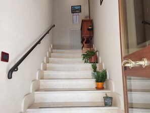 Corrimani lungo le scale