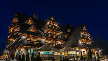 Front of property – evening/night