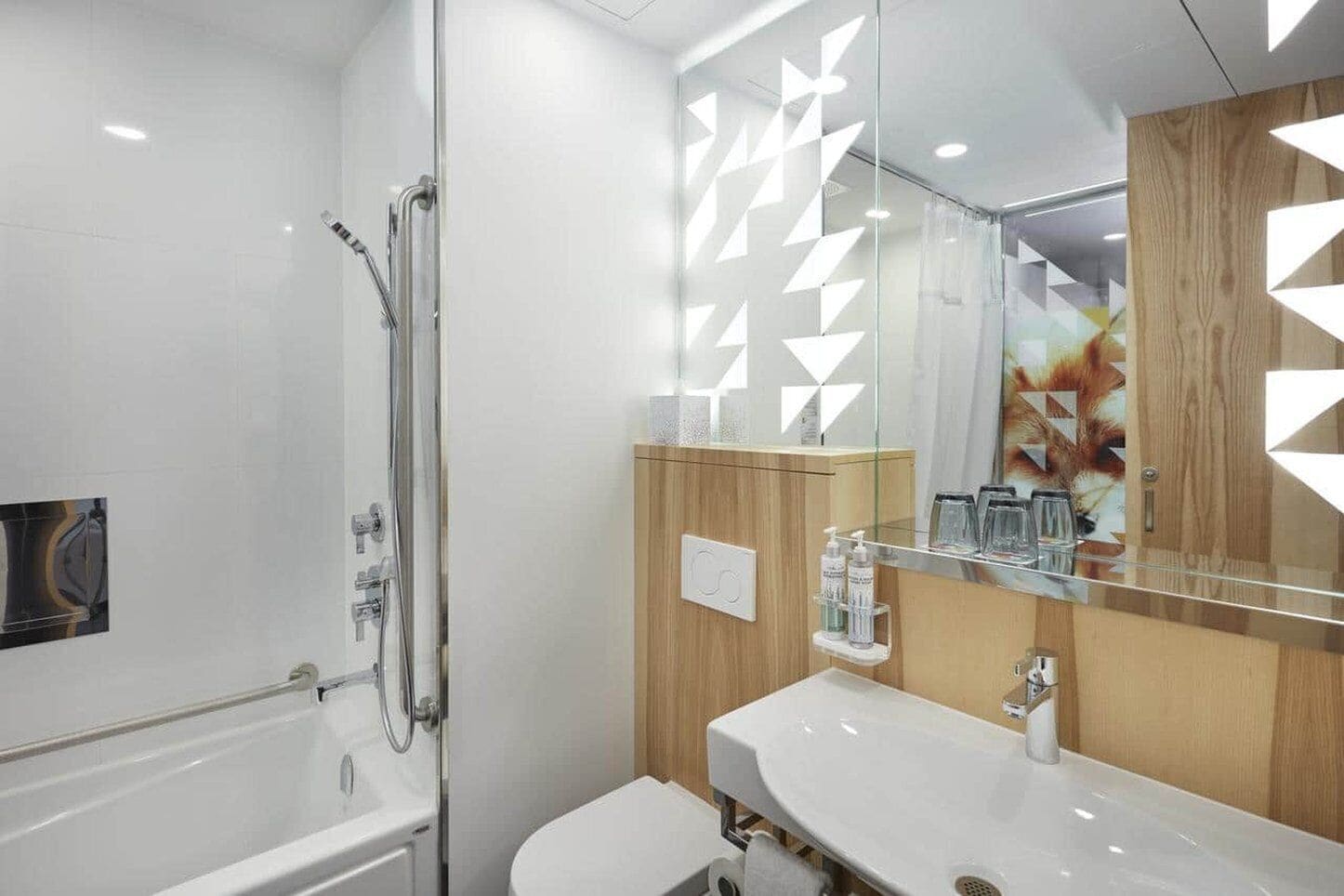 room, 2 queen beds | egyptian cotton sheets, desk, laptop workspace, iron/ironing board