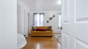 Deluxe Room, 1 King Bed with Sofa bed, Non Smoking, Shared Bathroom