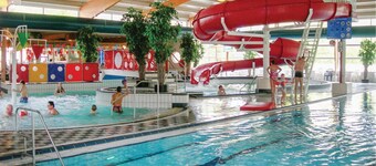 Awesome home in Vlagtwedde with WiFi