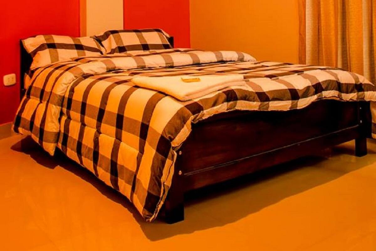 Doppelzimmer, 1 Doppelbett, Nichtraucher | Schreibtisch, Verdunkelungsvorhänge, Bettwäsche