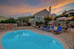 Hus - 2 soveværelser - privat pool - havudsigt | Terrasse/gårdhave